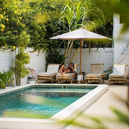 Blue Sky Homestay Kuta  Luaran gambar