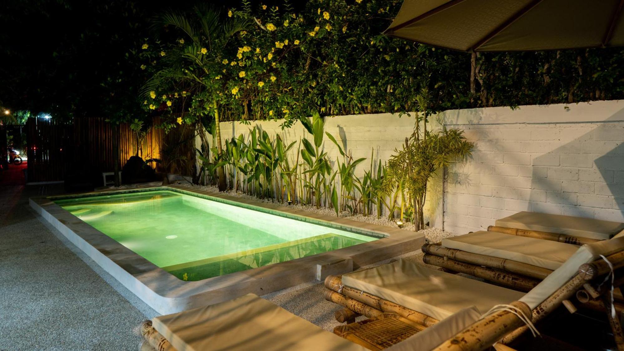 Blue Sky Homestay Kuta  Luaran gambar