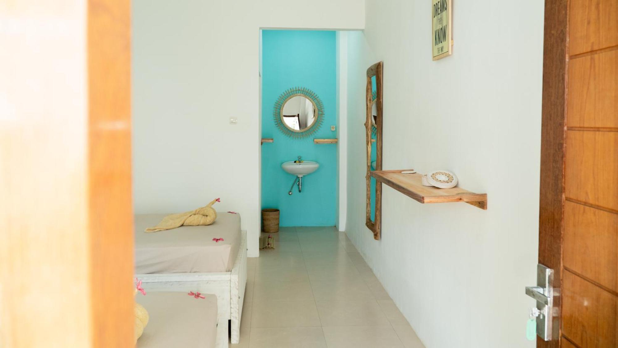 Blue Sky Homestay Kuta  Luaran gambar